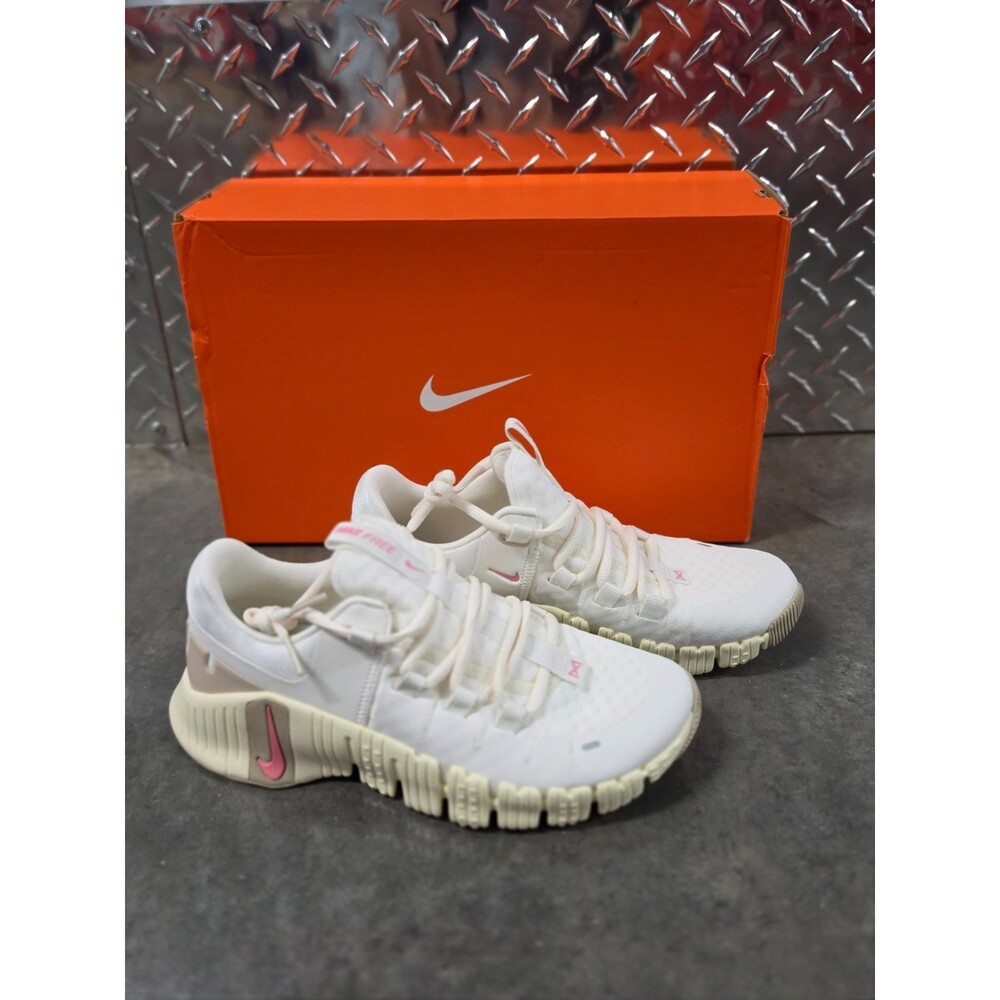 Nike Free Metcon 5 Women's 7 Men's 5.5 Sail Sanddrift Training Shoes DV3950-100 - Picture 2 of 6
